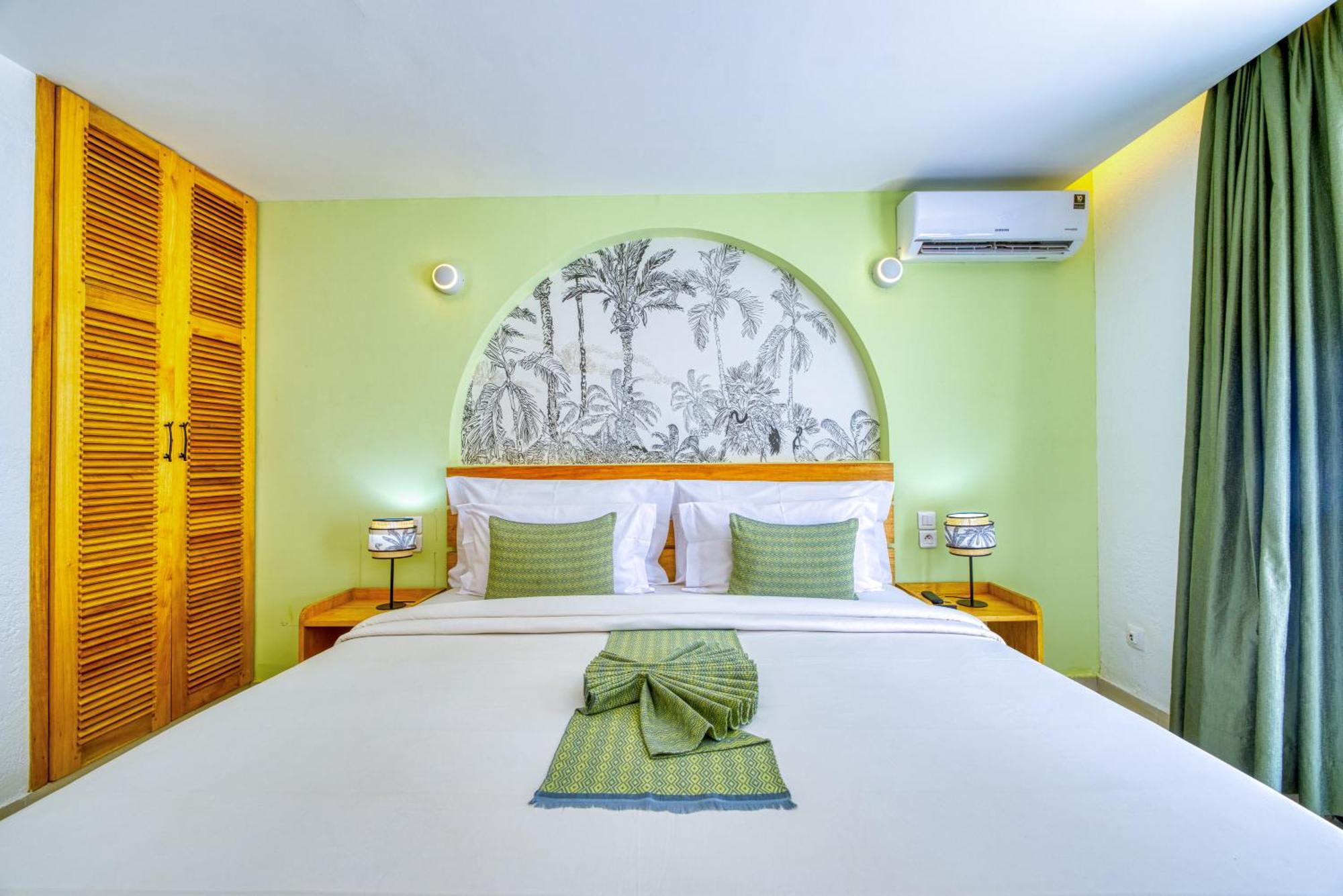 Hotel Africa Queen Somone Exteriér fotografie